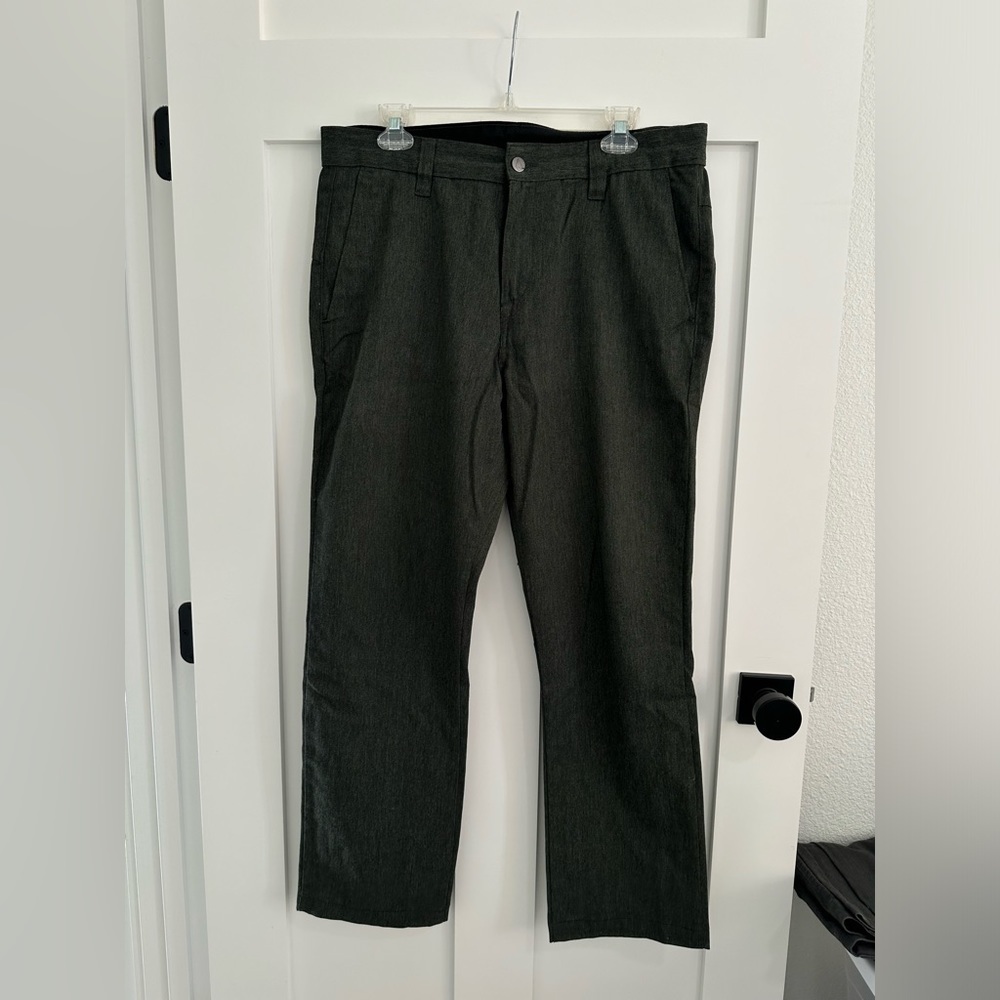 Volcom Men's Size 34 Flat Front Chino Pants Dark Gray Marl Casual Workwear